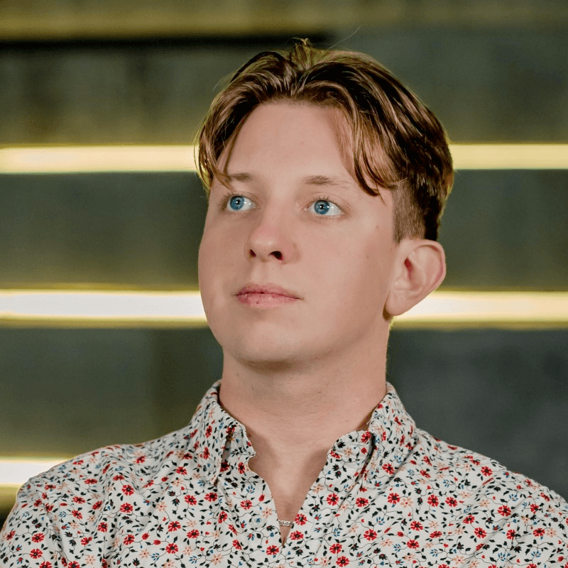 Denis Gavriloff - AI Agent Developer Headshot